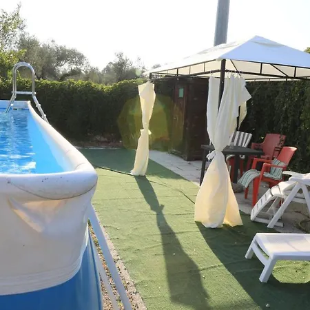 Lunare Homestay